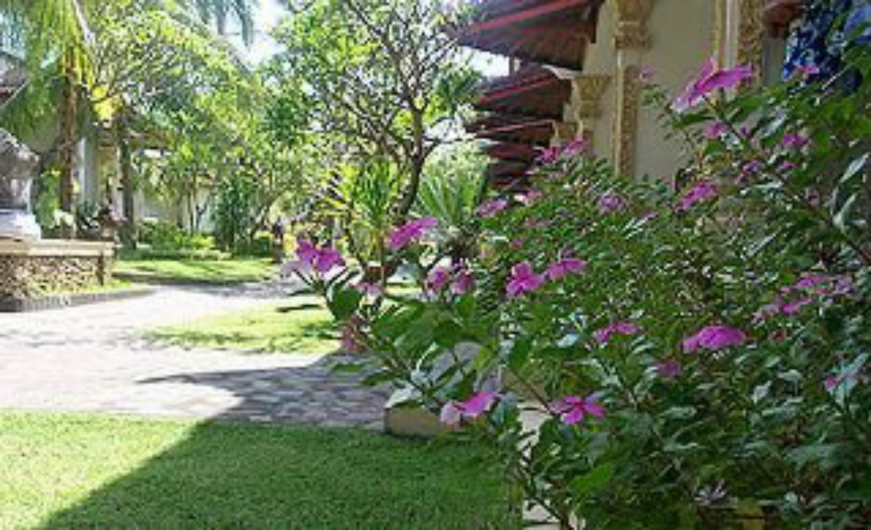 Collection O 90805 Aditya Beach Resort And Spa Lovina Exterior foto